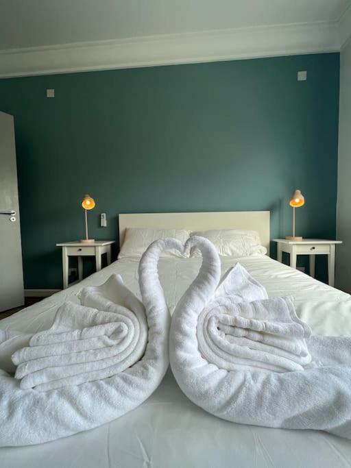 Апартаменты Stylish Flat With River View Дублин Экстерьер фото